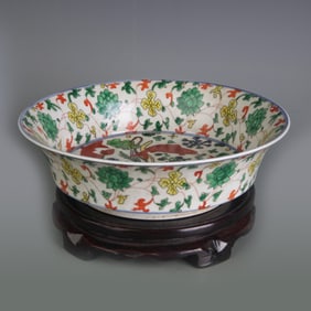WUCAI PLATE WITH FISH AND ALGAE PATTERNS