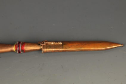 A FINE OLD TIBETAN DINING KNIFE