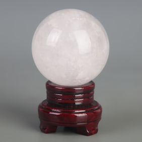 WHITE CRYSTAL BALL