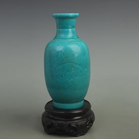 GREEN-GROUND SEA PATTERN WINTER MELON STYLE PORCELAIN VASE