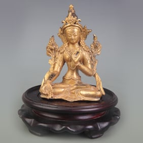 A FINE BRONZE WHITE TARA BUDDHA STATUE