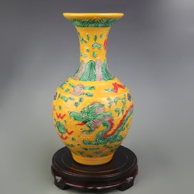 FAHUA GLAZED DRAGON PATTERN PORCELAIN VASE