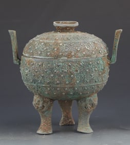 A COPY OF OLD CHINESE BRONZE JAR