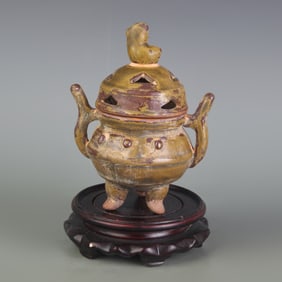 CELADON THREE-LEGGED INCENSE BURNER