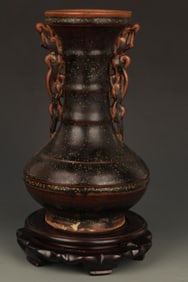 A BLACK COLOR GLAZED DOUBLE EAR PORCELAIN VASE