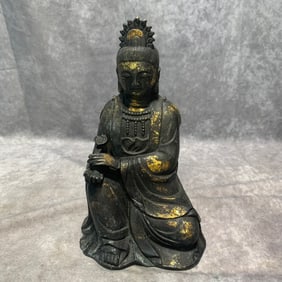 QING DYNASTY BRONZE RUYI GUANYIN BUDDHA STATUE