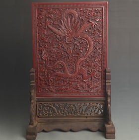 RARE CARVED RED LACQUER TABLE SCREEN WITH CLOUD DRAGONS PLAYING WITH PEARLS