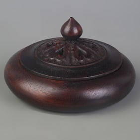 A FINE SMALL REDWOOD MADE INCENSE BURNER