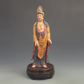 A FINE COLOR PAINTED BODHISATTVA GUANYIN WOOD STATUE