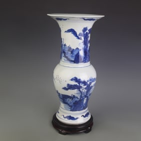 BLUE AND WHITE PATTERN PORCELAIN LANDSCAPE VASE