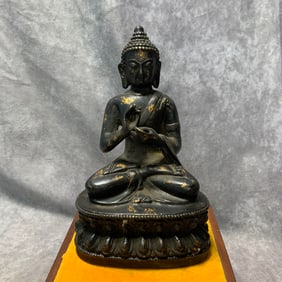 GILT BRONZE STATUE OF AMITABHA BUDDHA