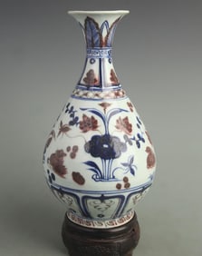 BLUE AND WHITE UNDERGLAZE RED MANDARIN DUCKS PORCELAIN VASE