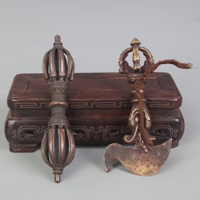 SET OF TIBETAN BUDDHIST RITUAL INSTRUMENTS