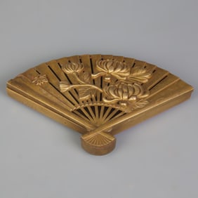 A FINELY CARVED FAN PATTERN BRONZE INCENSE BURNER