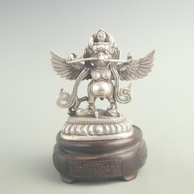 A FINE SILVER-PLATED BRONZE GARUDA BUDDHA