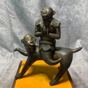 GILDED BRONZE TIBETAN VAJRA BUDDHA STATUE