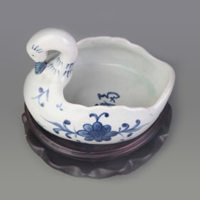 SCHOLAR’S OBJECT: BRUSH WASHER