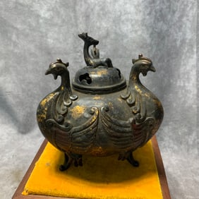GILT BRONZE PHOENIX-PATTERN TRIPOD INCENSE BURNER