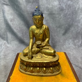 GILT BRONZE TIBETAN MEDICINE BUDDHA STATUE