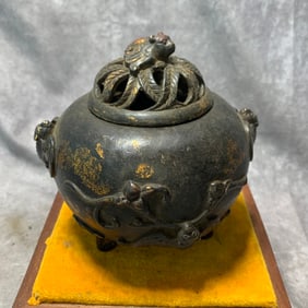GILT BRONZE “FU?? CHARACTER TRIPOD INCENSE BURNER