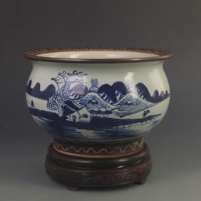 BLUE AND WHITE LANDSCAPE PATTERN JAR