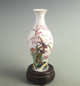 CLOISONNÉ GLAZED MAGPIE ON PLUM PATTERN OLIVE SHAPED VASE