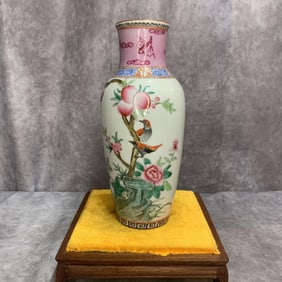 YONGZHENG FAMILLE ROSE PORCELAIN FLOWER BIRD BOTTLE