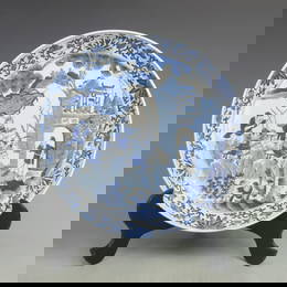 BLUE AND WHITE COLOR STORY PATTERN PORCELAIN PLATE