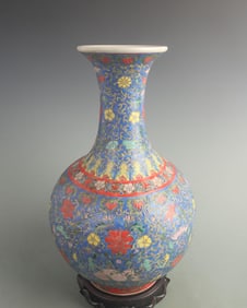 BLUE-GROUND FLORAL PATTERM PORCELAIN APPRECIATION VASE