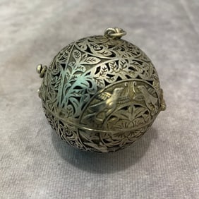 A FINE WHITE BRONZE HANGING INCENSE BURNER BALL