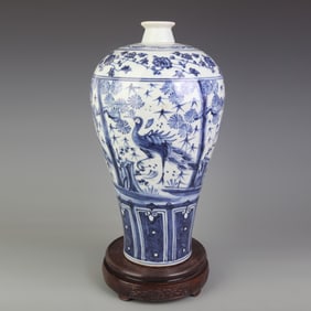 BLUE AND WHITE PEONY AND PEACOCK PATTERN MEI STYLE VASE