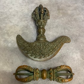 GROUP OF TIBETAN BUDDHISM RITUAL INSTRUMENTS