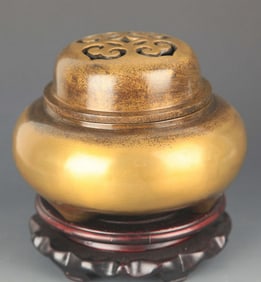 FINE BRONZE ROUND RUI YI PATTERN INCENSE BURNER