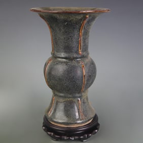 EEL-YELLOW GLAZE FLOWER PATTERH GU PORCELAIN VASE