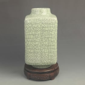 GE GLAZE SQURE ZUN STYLE PORCELAIN VASE
