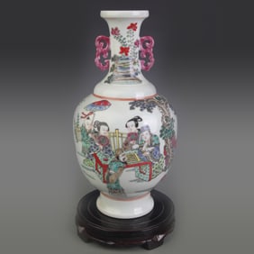 FAMILLE ROSE FIGURE TWIN-HANDLED PORCELAIN VASE