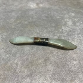 VINTAGE HETIAN GREENISH-WHITE JADE HAIRPIN