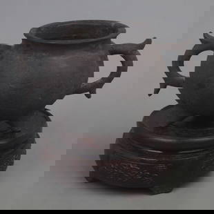 A FINE XUAN DE STYLE THREE FOOT BRONZE CENSER: Qing Dynasty, Diameter: 5.2 inch; High: 3.2 inch;