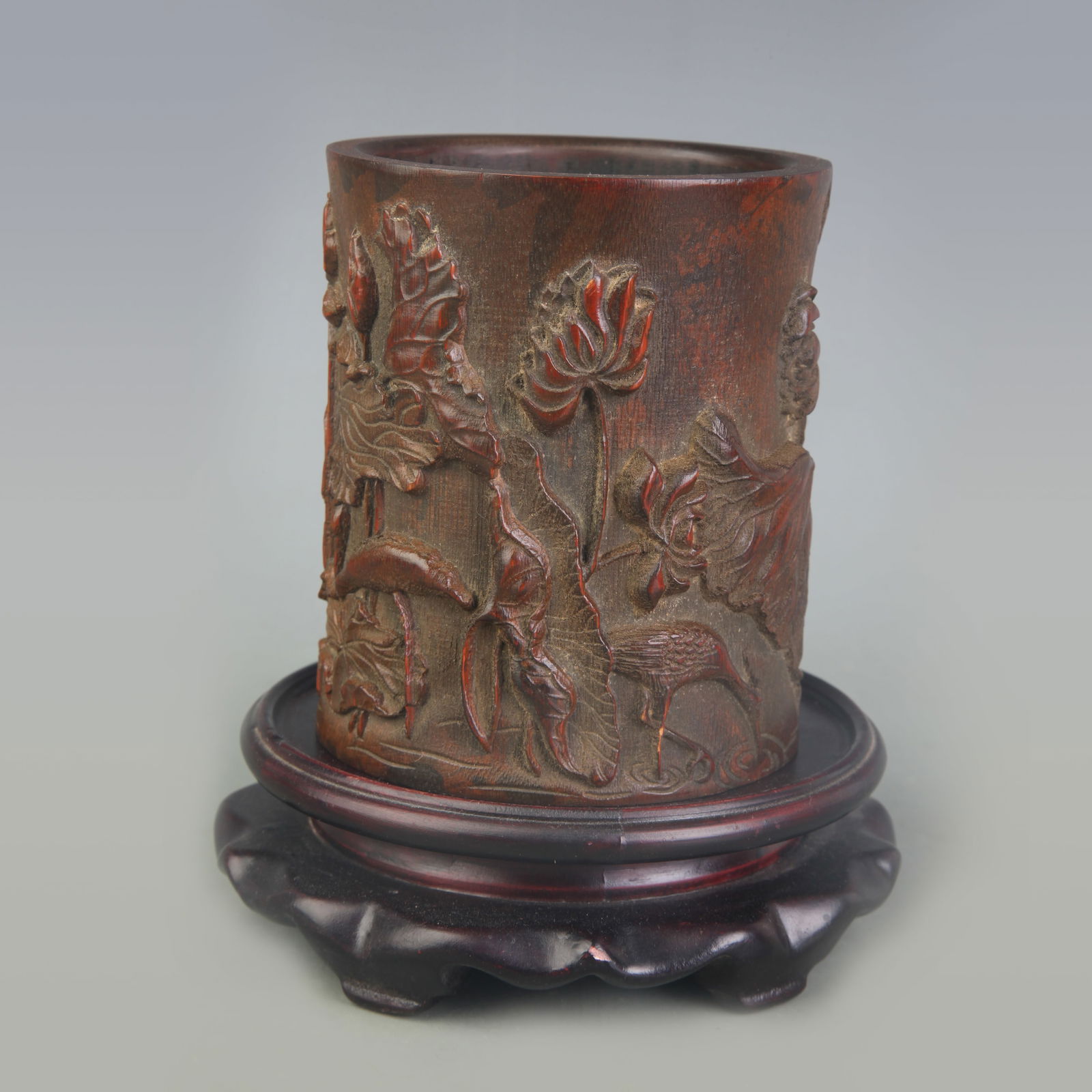 A FINE FLOWER AND CRANE CARVING BAMBOO MADE BRUSH POT (1 of 5)