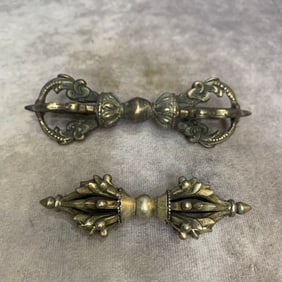GROUP OF TWO TIBETAN BUDDHIST RITUAL ITEMS