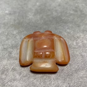 HONG SHAN CULTURE AGATE MADE EAGLE PENDANT