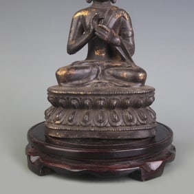 A FINE BRONZE SHAKYAMUNI BUDDHA STATUE