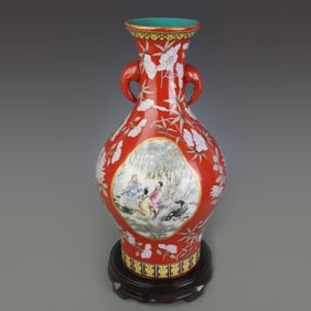 FAMILLE ROSE RED GROUND FLORAL DOUBLE-EAR VASE WITH FIGURE PANELS