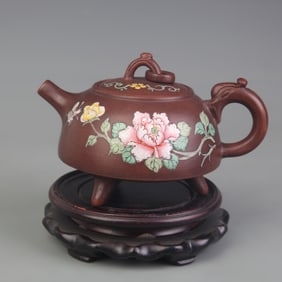 PAINTED ZISHA TEAPOT IN THE STYLE OF JIANG RONG