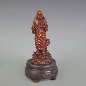 A FINE BOXWOOD BODHIDHARMA STATUE