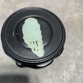 HETIAN WHITE JADE PENDANT WITH PHOENIX DESIGN