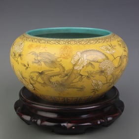 FAMILLE ROSE FLORAL DRAGON PATTERN BRUSH WASHER