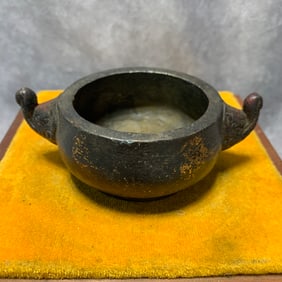 BRONZE INCENSE BURNER WITH ELEPHANT-TRUNK HANDLES