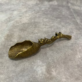 SMALL BRONZE MADE LOTUS LEAF SHAPED SPOON