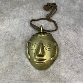 TIBETAN BUDDHIST BRONZE PENDANT